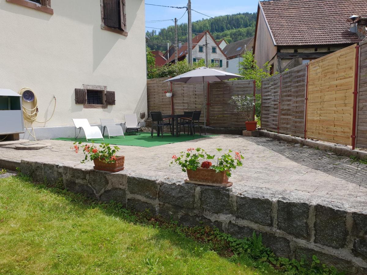 Petit Week End Dans La Vallee Breitenbach-Haut-Rhin Exterior foto